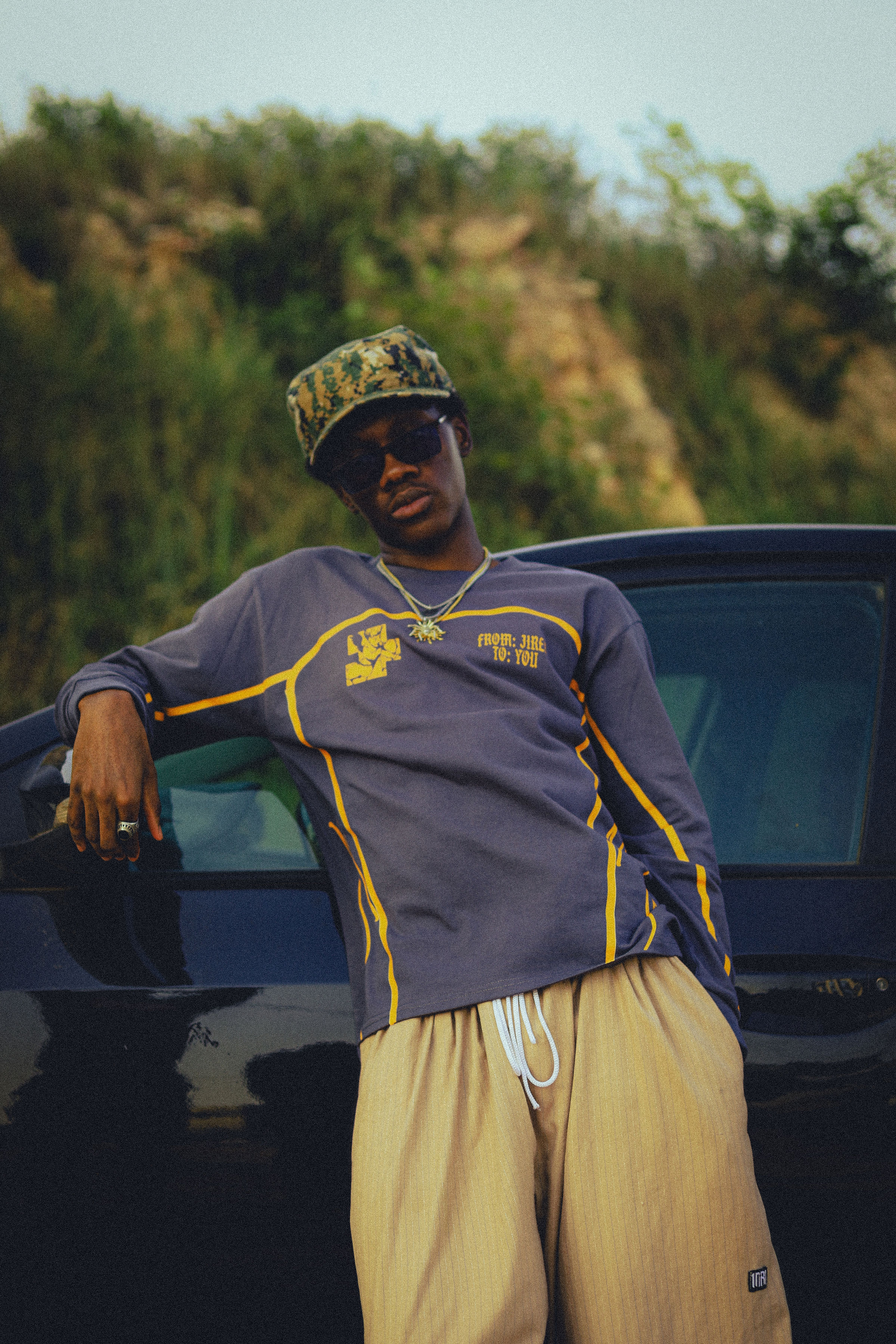 Battle Angel Orange Grey